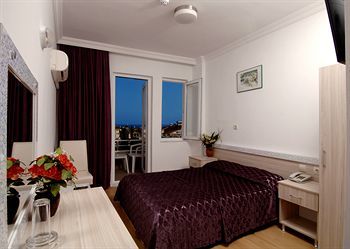 Lara Diamond Hotel