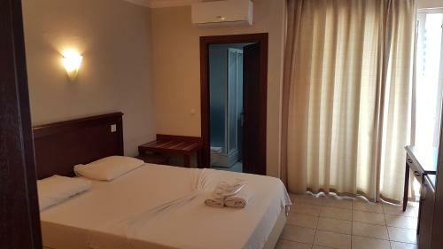 Acropol Beach Hotel