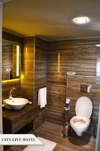City Live Hotel