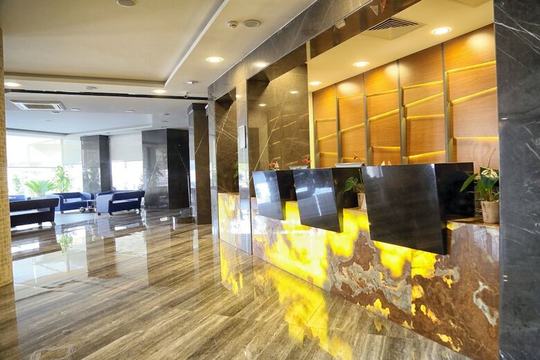 Buyuk Yalcin Hotel