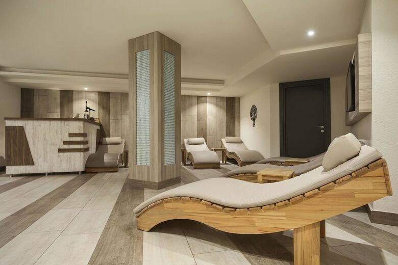 Buyuk Yalcin Hotel
