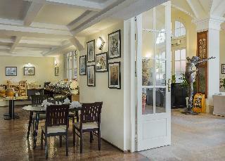 Palace Gate Hotel & Residence