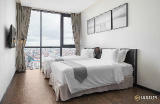Lyve Inc Hotel & Residence