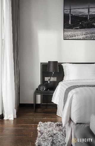 Lyve Inc Hotel & Residence