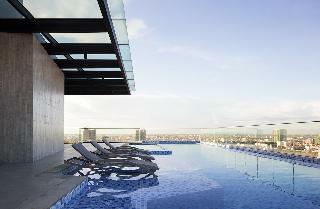 Lyve Inc Hotel & Residence
