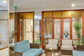 Sherwood Prize Hotel