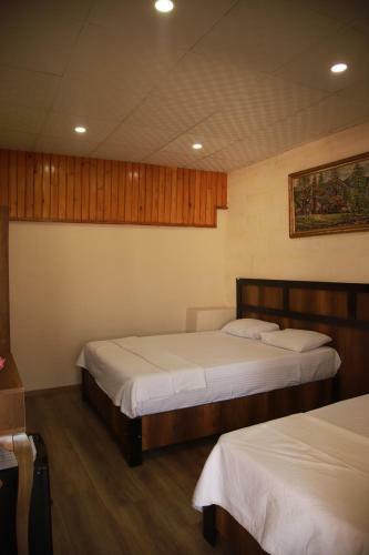 Hostal Aslan Guest House