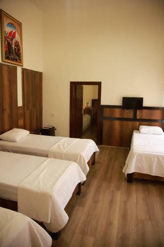 Hostal Aslan Guest House