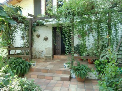 Hostal Hotel Happy Caretta