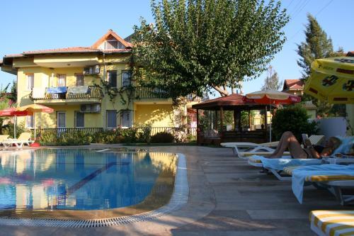 Aisha Apart Hotel