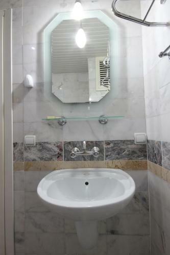 Mandalinn Hotel
