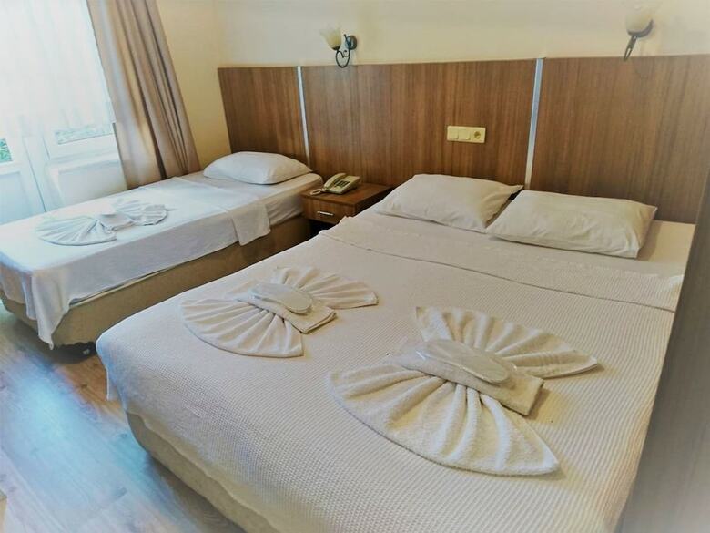 Hotel Caria Royal