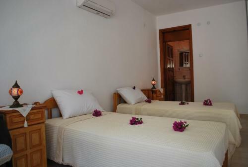 Myra Hotel