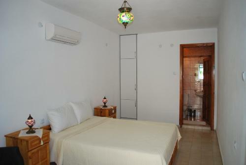 Myra Hotel