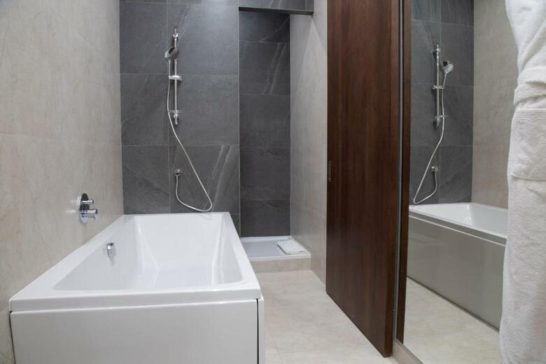 Kazzhol Park Hotel