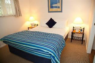 Hotel York Beachfront Holiday Apartments