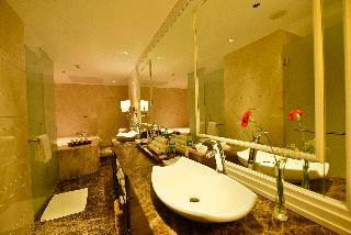 Hotel Crowne Plaza Kochi