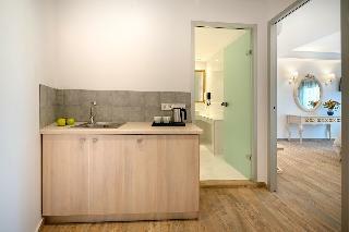 Hotel Delfina Art