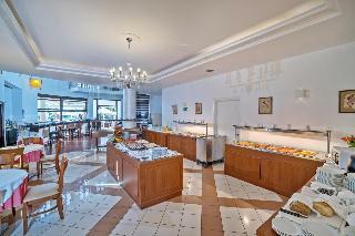 Hotel Delfina Art
