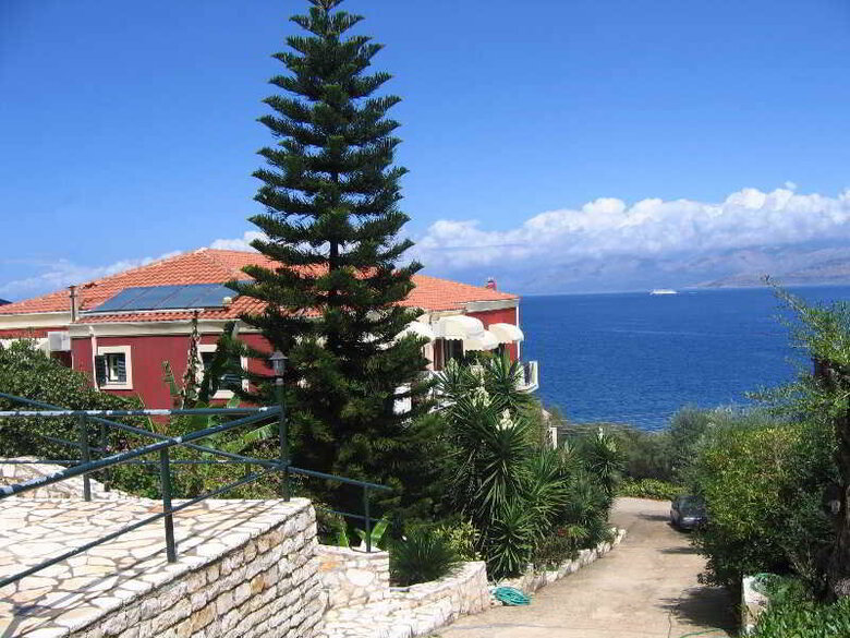 Hotel Apraos Bay