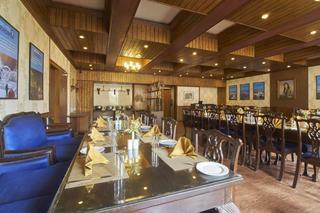 Sinclairs Darjeeling Hotel