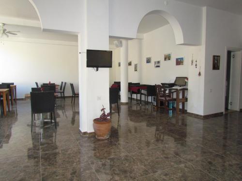Mini Star Hotel