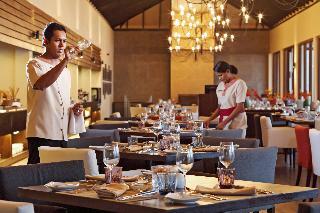 Hotel Centara Ceysands Resort & Spa