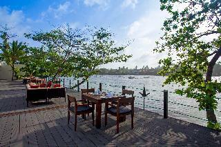 Hotel Centara Ceysands Resort & Spa