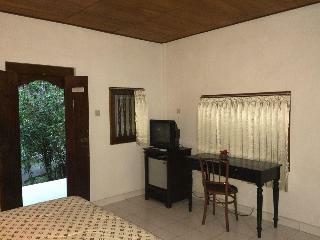Hotel Suji Bungalow