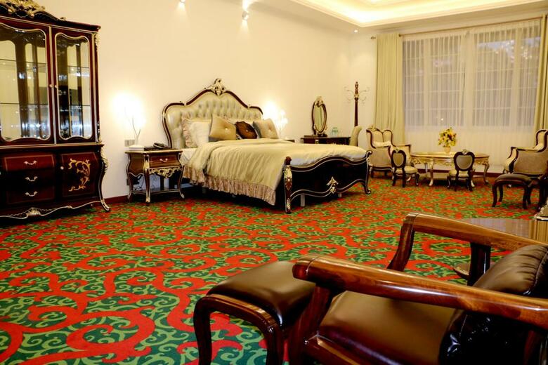Hotel Araliya Green City
