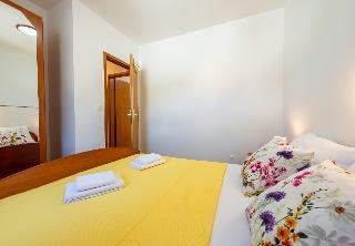 Hotel Apartments & Rooms Cina