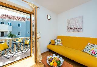 Hotel Apartments & Rooms Cina