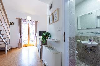 Hotel Apartments & Rooms Cina
