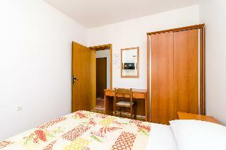 Hotel Apartments & Rooms Cina
