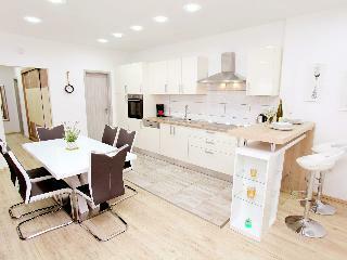Hotel Apartments Jozo