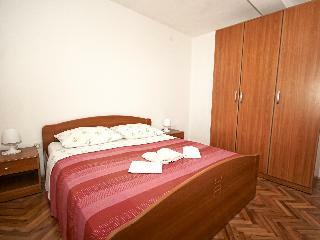 Hotel Apartments Snjezana
