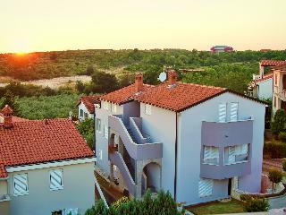 Hotel Apartments Snjezana