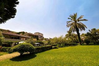 Portemilio Hotel & Resort