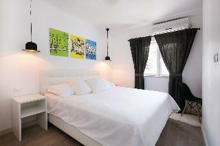 Hotel Apartments Carol