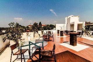 Hotel Saninro Residencies