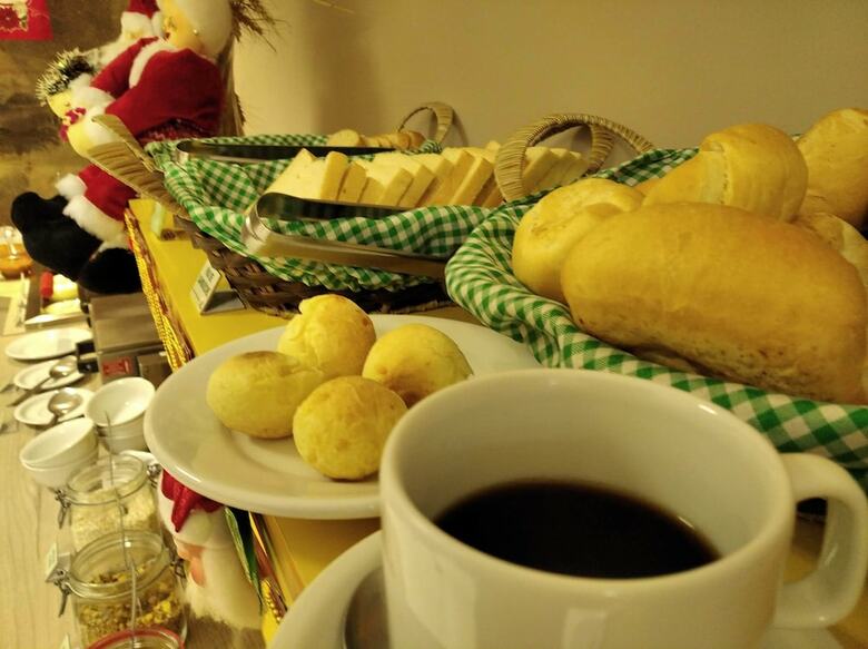 Hotel Pousada Tr�s Pinheiros Gramado