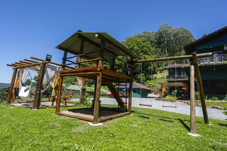 Hotel Pousada Tr�s Pinheiros Gramado