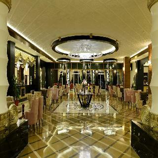 Lake & Riverside Hotel & Spa