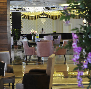 Lake & Riverside Hotel & Spa