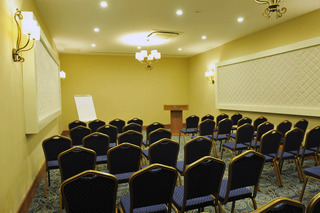 Lake & Riverside Hotel & Spa