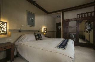 Katogi Averoff Hotel & Winery