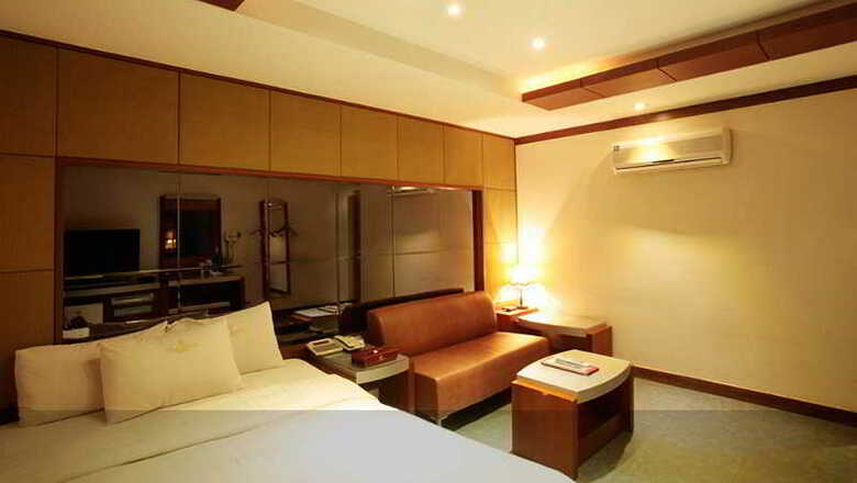 Reborn Suwon Silkroad Hotel