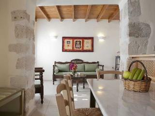 Hotel Kastellos Traditional House