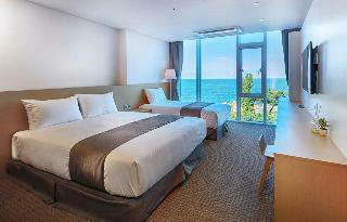 Hotel Naksan Beach