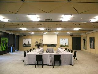 Zobon Art Hotel